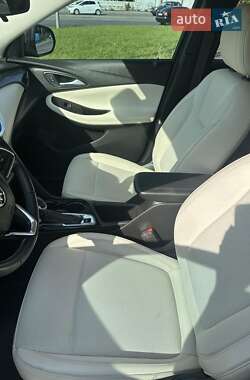 Внедорожник / Кроссовер Buick Encore 2020 в 