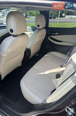 Внедорожник / Кроссовер Buick Encore 2020 в 