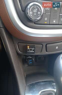 Внедорожник / Кроссовер Buick Encore 2013 в 