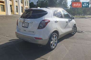 Позашляховик / Кросовер Buick Encore 2017 в 