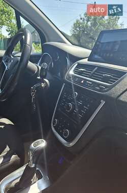 Внедорожник / Кроссовер Buick Encore 2014 в 