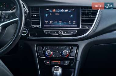 Внедорожник / Кроссовер Buick Encore 2017 в 