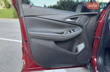 Внедорожник / Кроссовер Buick Encore 2021 в 