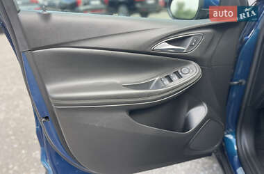 Внедорожник / Кроссовер Buick Encore 2020 в 