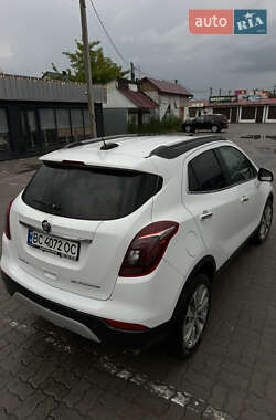 Позашляховик / Кросовер Buick Encore 2016 в 
