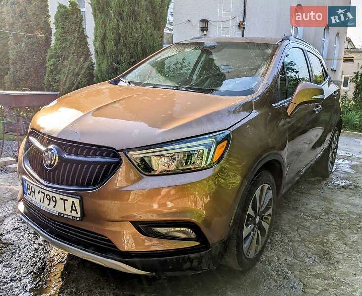 Внедорожник / Кроссовер Buick Encore 2016 в 