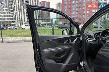 Внедорожник / Кроссовер Buick Encore 2015 в 