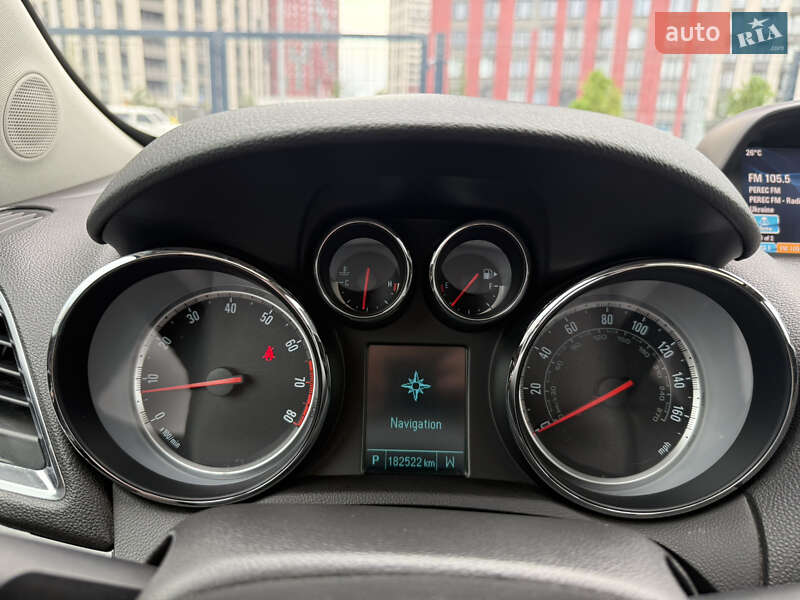 Позашляховик / Кросовер Buick Encore 2015 в Києві