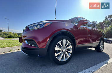 Позашляховик / Кросовер Buick Encore 2018 в 