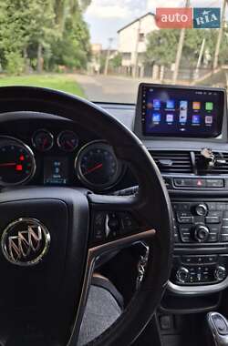 Позашляховик / Кросовер Buick Encore 2014 в 