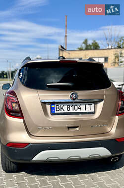 Позашляховик / Кросовер Buick Encore 2017 в 