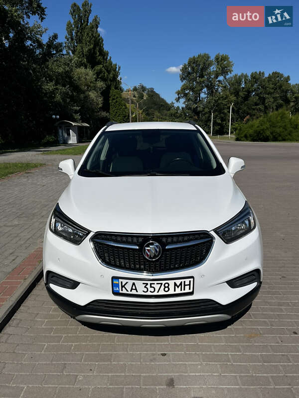 Позашляховик / Кросовер Buick Encore 2018 в Каневі