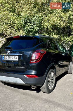 Позашляховик / Кросовер Buick Encore 2018 в 