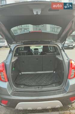 Позашляховик / Кросовер Buick Encore 2013 в 