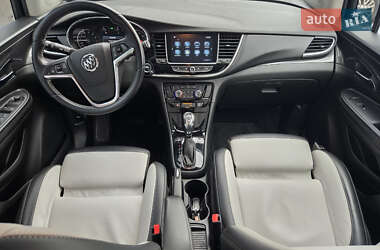 Внедорожник / Кроссовер Buick Encore 2018 в 