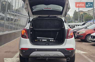 Внедорожник / Кроссовер Buick Encore 2018 в 