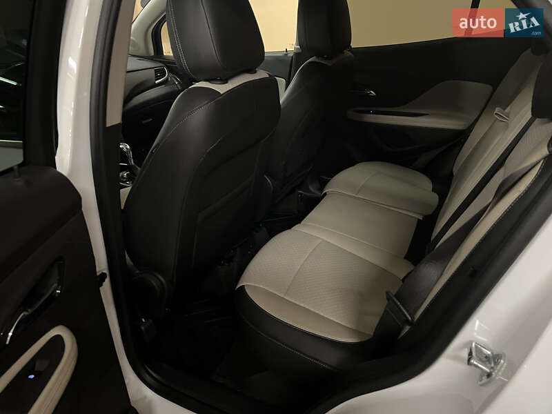 Позашляховик / Кросовер Buick Encore 2019 в Києві