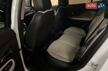 Внедорожник / Кроссовер Buick Encore 2019 в 