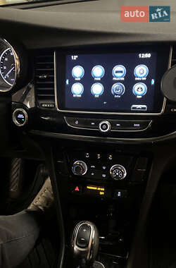Внедорожник / Кроссовер Buick Encore 2019 в 