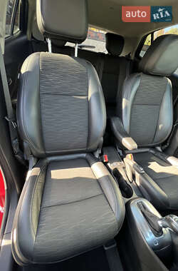 Внедорожник / Кроссовер Buick Encore 2015 в 