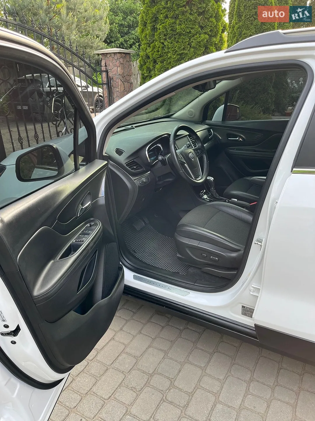 2017 Buick Encore - мініатюра 18