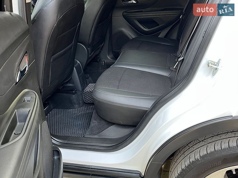 Позашляховик / Кросовер Buick Encore 2017 в Львові