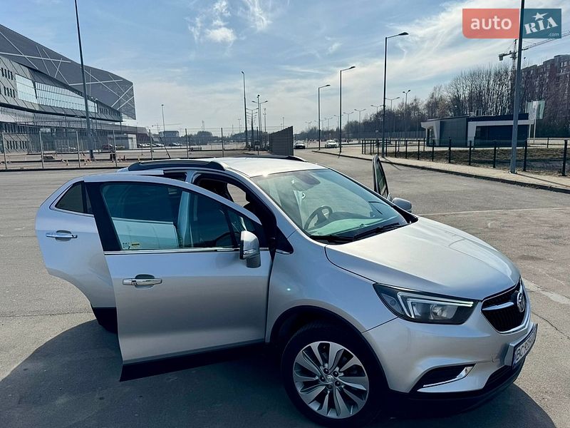 Позашляховик / Кросовер Buick Encore 2016 в Львові