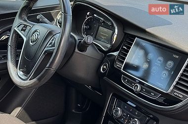 Внедорожник / Кроссовер Buick Encore 2017 в Дрогобыче