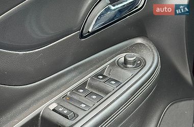 Внедорожник / Кроссовер Buick Encore 2017 в Дрогобыче