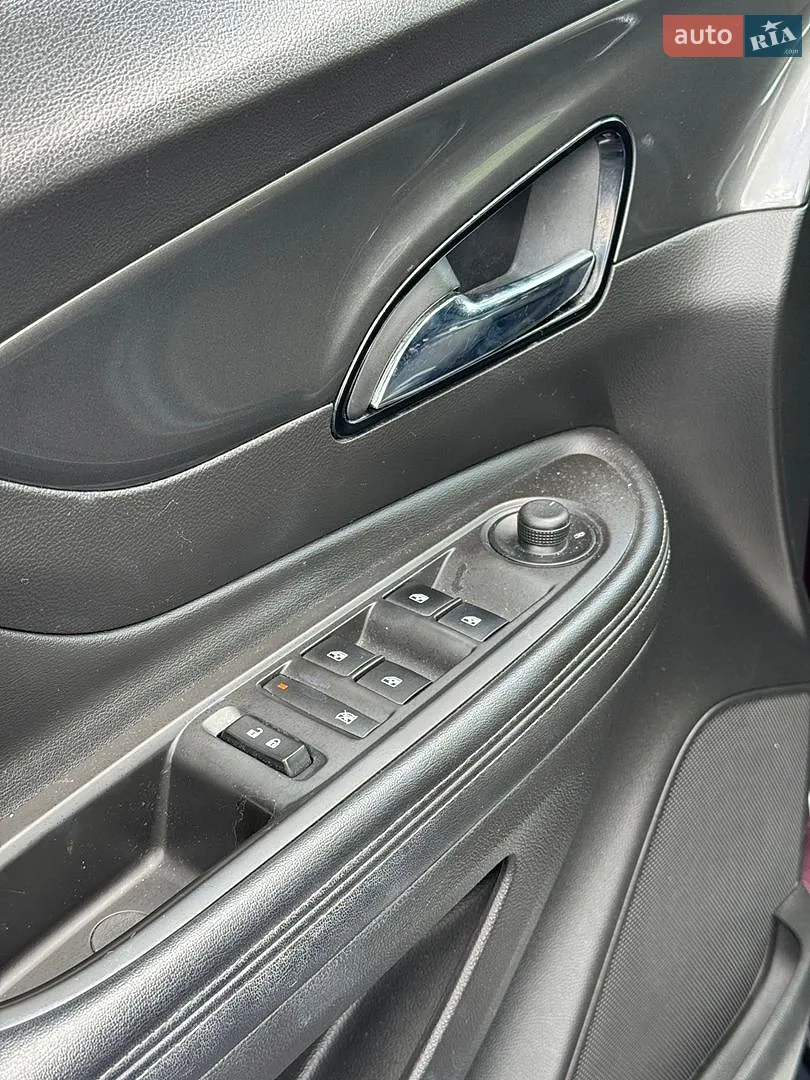 2017 Buick Encore - мініатюра 37