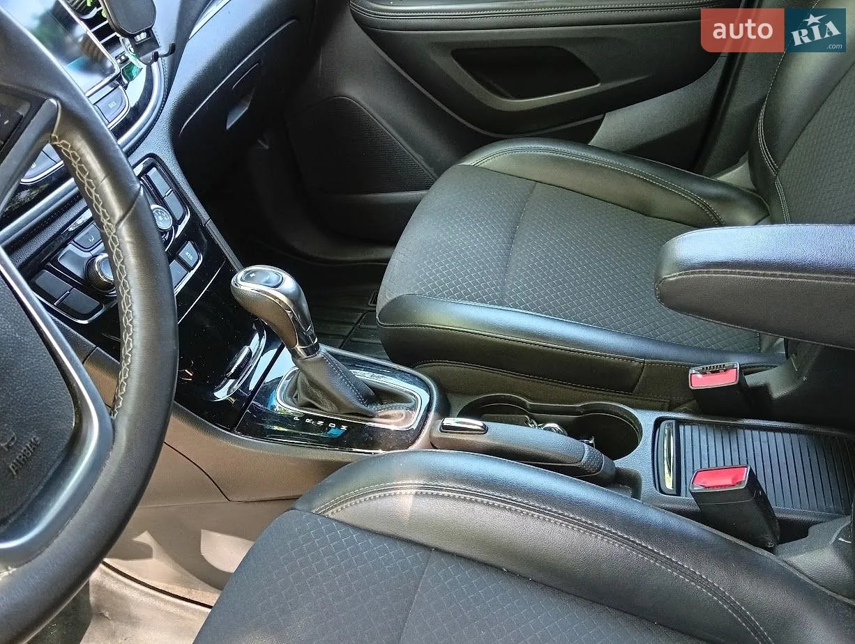 2020 Buick Encore - мініатюра 12
