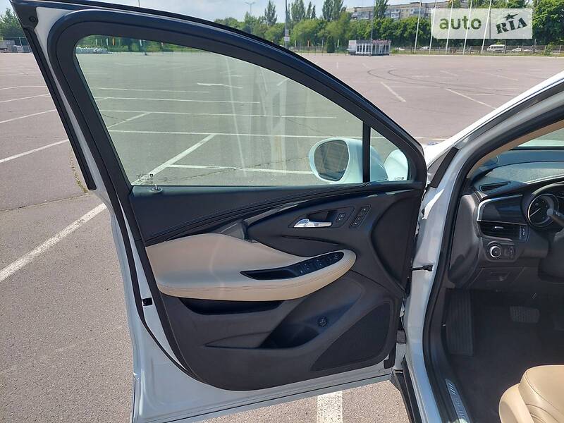 Позашляховик / Кросовер Buick Envision 2017 в Дніпрі фото 10 Позашляховик / Кросовер Buick Envision 2017 в Дніпрі