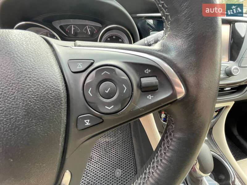 Внедорожник / Кроссовер Buick Envision 2018 в Киеве