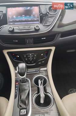 Внедорожник / Кроссовер Buick Envision 2019 в 