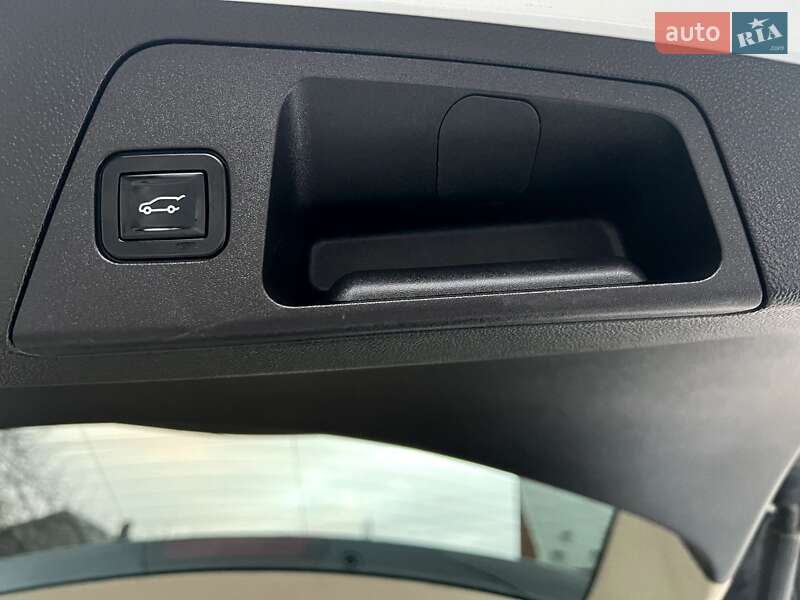 Позашляховик / Кросовер Buick Envision 2016 в Рахові фото 24 Позашляховик / Кросовер Buick Envision 2016 в Рахові