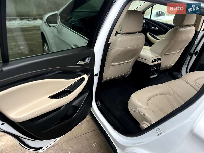 Позашляховик / Кросовер Buick Envision 2016 в Рахові фото 29 Позашляховик / Кросовер Buick Envision 2016 в Рахові