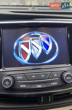 Внедорожник / Кроссовер Buick Envision 2016 в 
