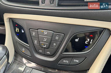 Внедорожник / Кроссовер Buick Envision 2020 в 