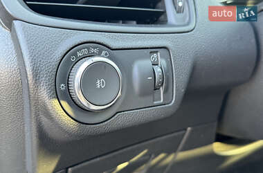 Внедорожник / Кроссовер Buick Envision 2020 в 