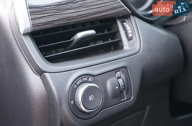 Внедорожник / Кроссовер Buick Envision 2017 в 