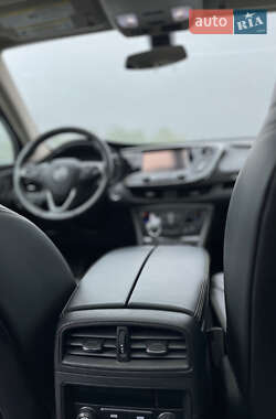 Позашляховик / Кросовер Buick Envision 2017 в 