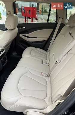 Позашляховик / Кросовер Buick Envision 2017 в 
