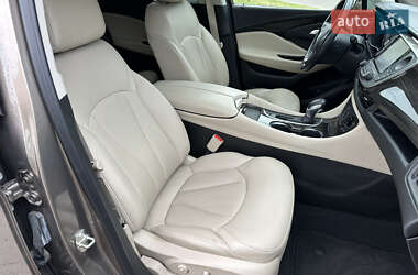 Позашляховик / Кросовер Buick Envision 2018 в 