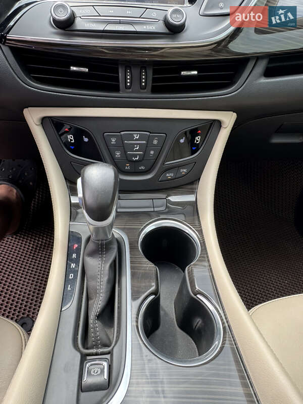 Внедорожник / Кроссовер Buick Envision 2019 в Запорожье