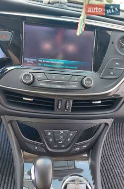 Внедорожник / Кроссовер Buick Envision 2020 в 