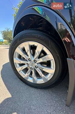 Внедорожник / Кроссовер Buick Envision 2017 в 