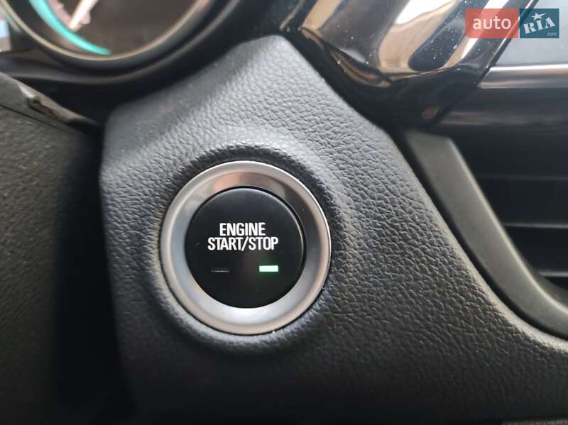 Позашляховик / Кросовер Buick Envision 2016 в Києві