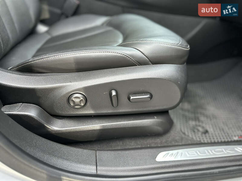 Позашляховик / Кросовер Buick Envision 2016 в Києві