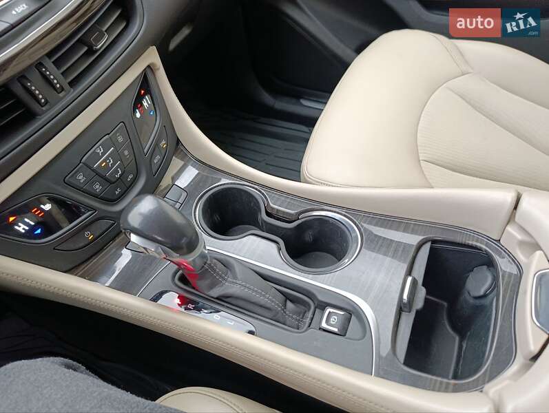 Внедорожник / Кроссовер Buick Envision 2019 в Одессе фото 15 Внедорожник / Кроссовер Buick Envision 2019 в Одессе