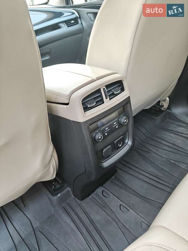 Позашляховик / Кросовер Buick Envision 2017 в Дніпрі